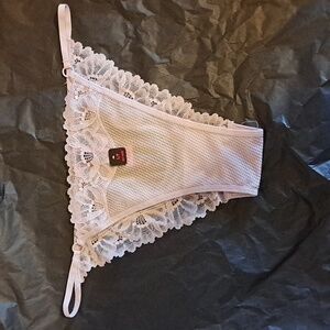 🇨🇦 La Senza ✨️NWT✨️ Size S Panties Bikini Style with Lace